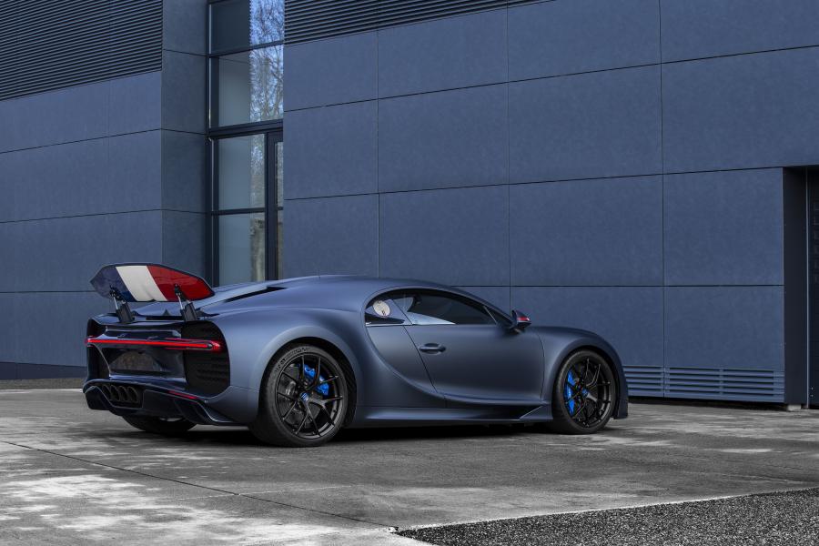  Bugatti Chiron Sport 110 ans Bugatti 2019 года  (фото 2 из 33)